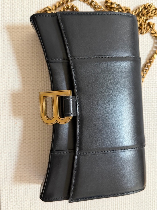 Balenciaga Handbags - Balenciaga Hourglass Wallet on Chain in Black